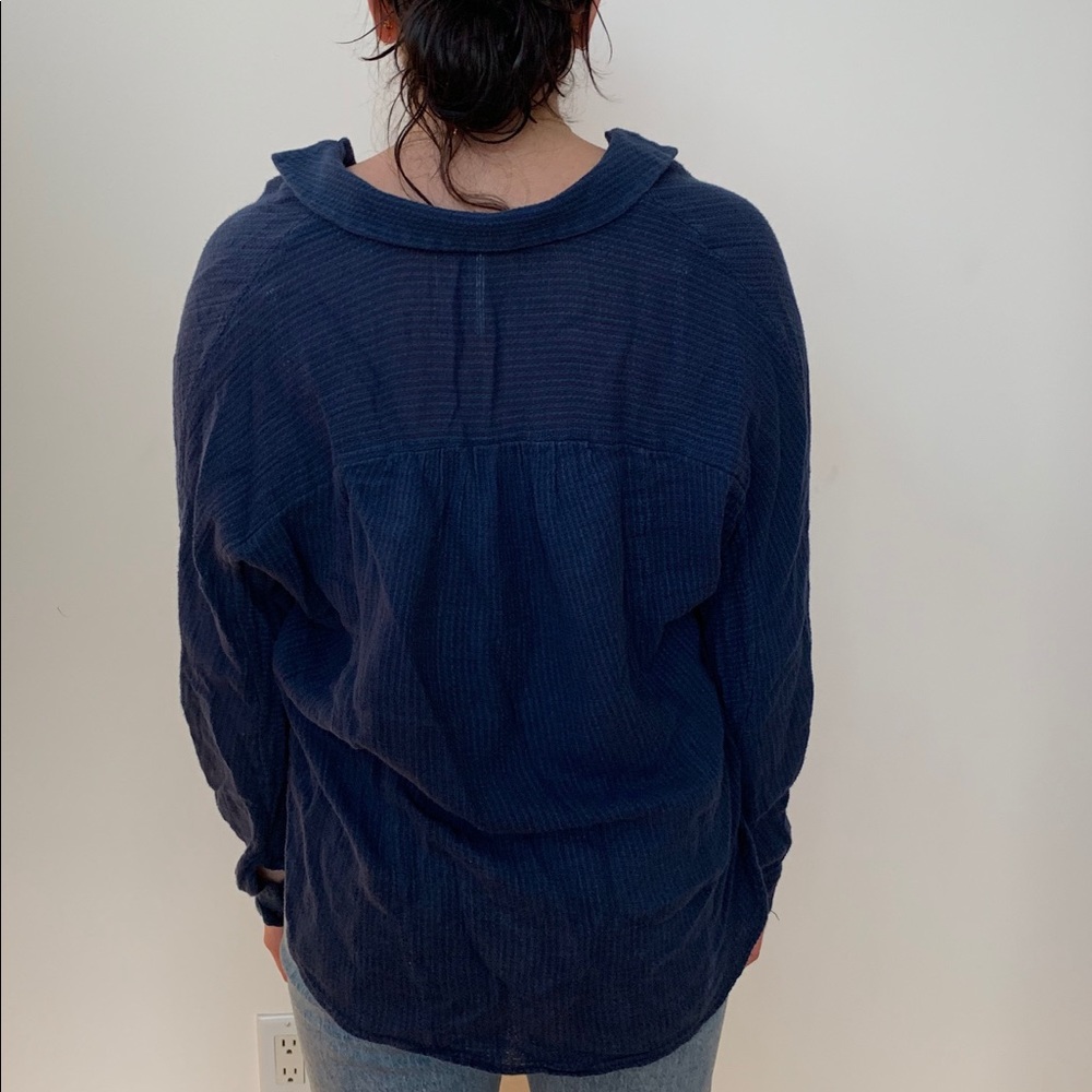 blouse - Picture 2 of 4